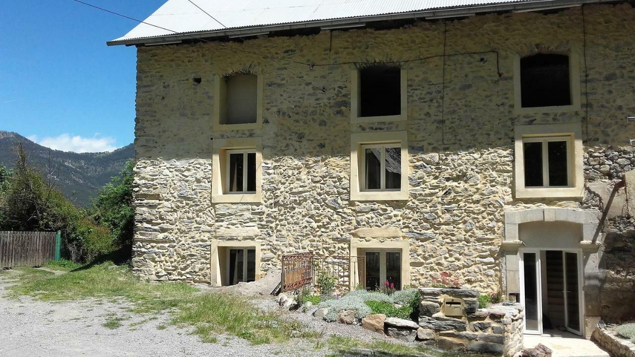 Chambres D'Hotes Du Villaret Saint-Vincent-les-Forts Exterior foto